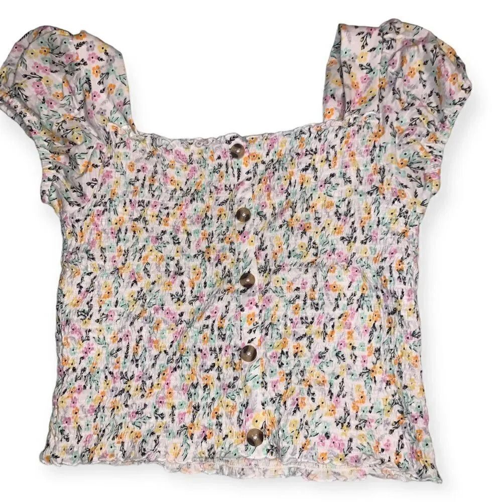 Mudd smocked floral top